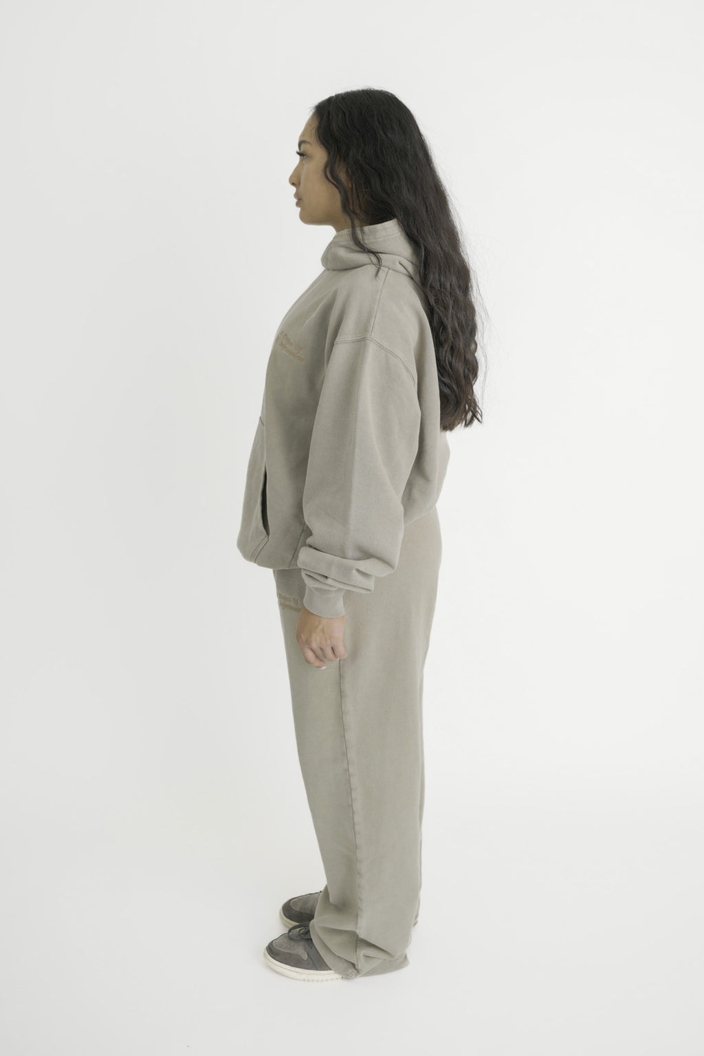 Sand Open Leg Sweatpants - Basics