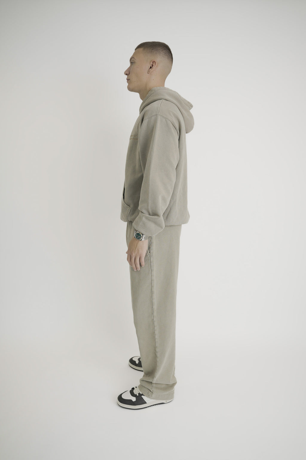 Sand Open Leg Sweatpants - Basics